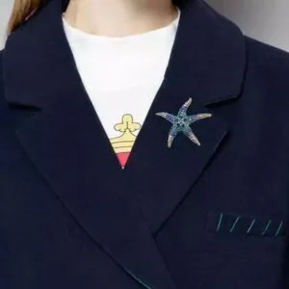 Starfish Blue Rhinestone Brooch Pin - Picture 2 of 3